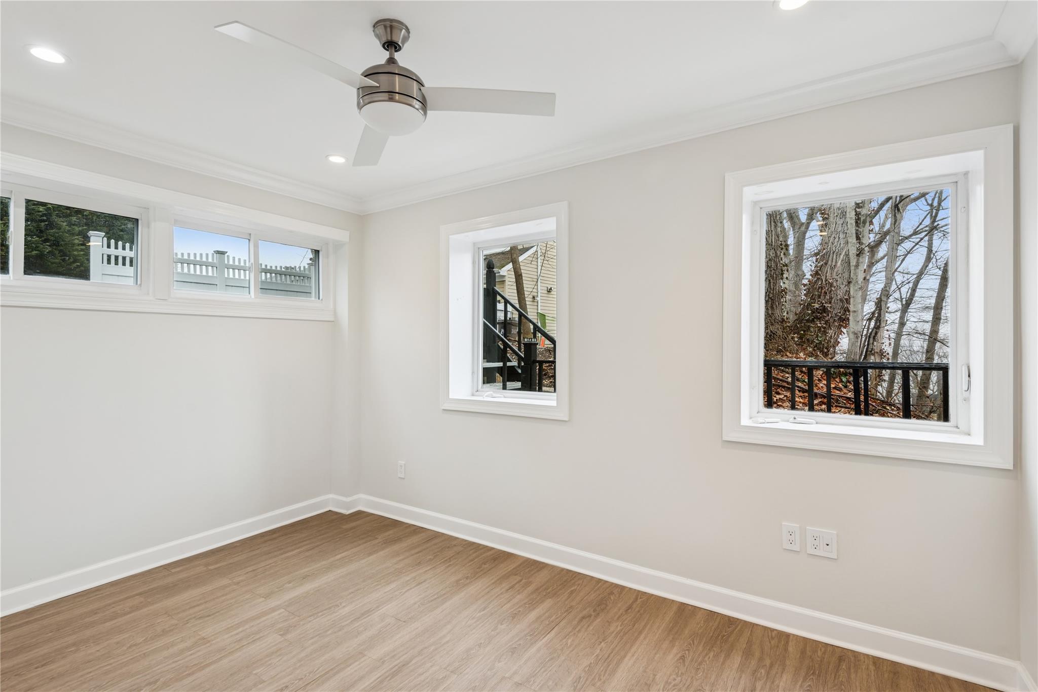 315 Mckinley Terrace, Centerport, New York image 19