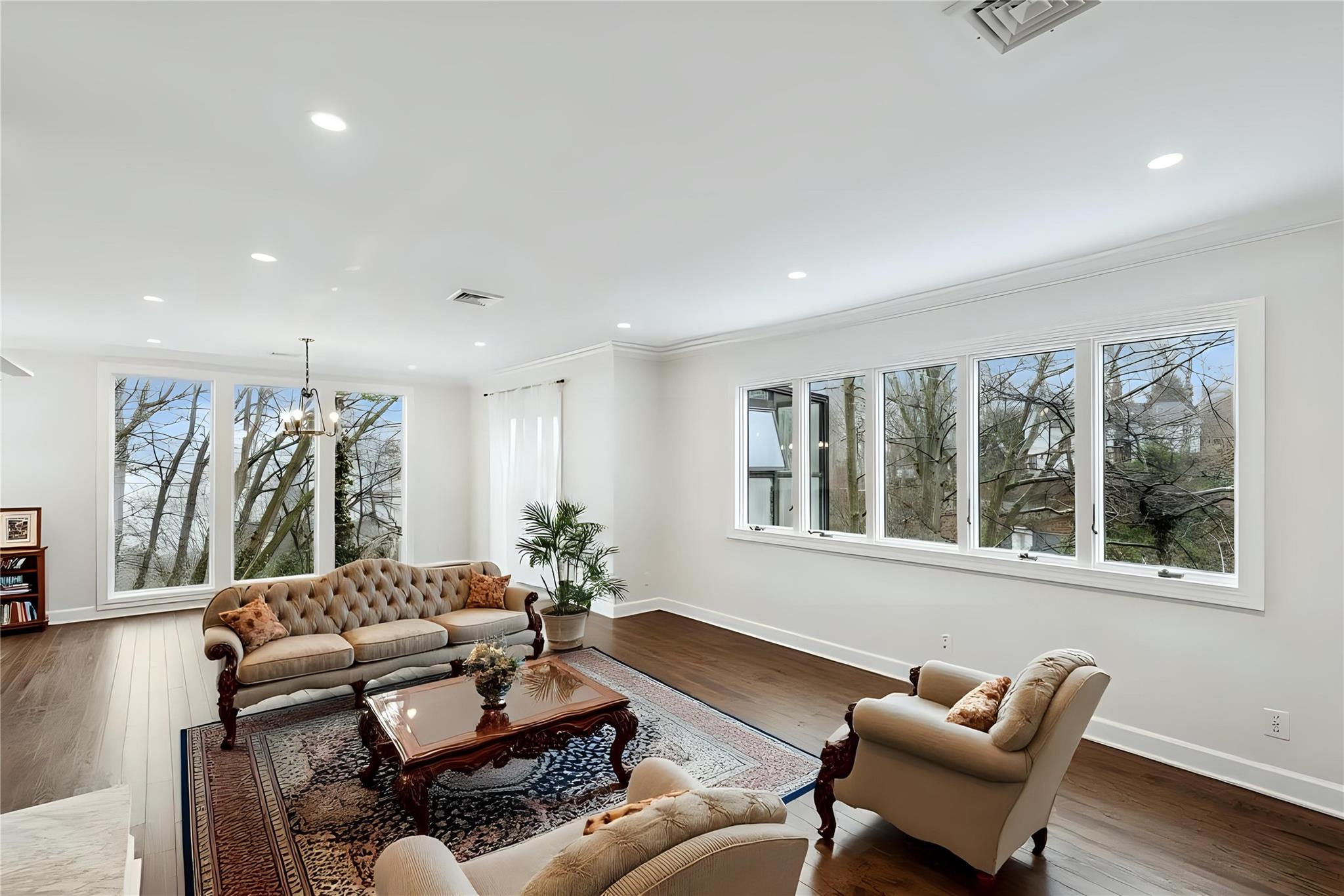 315 Mckinley Terrace, Centerport, New York image 15