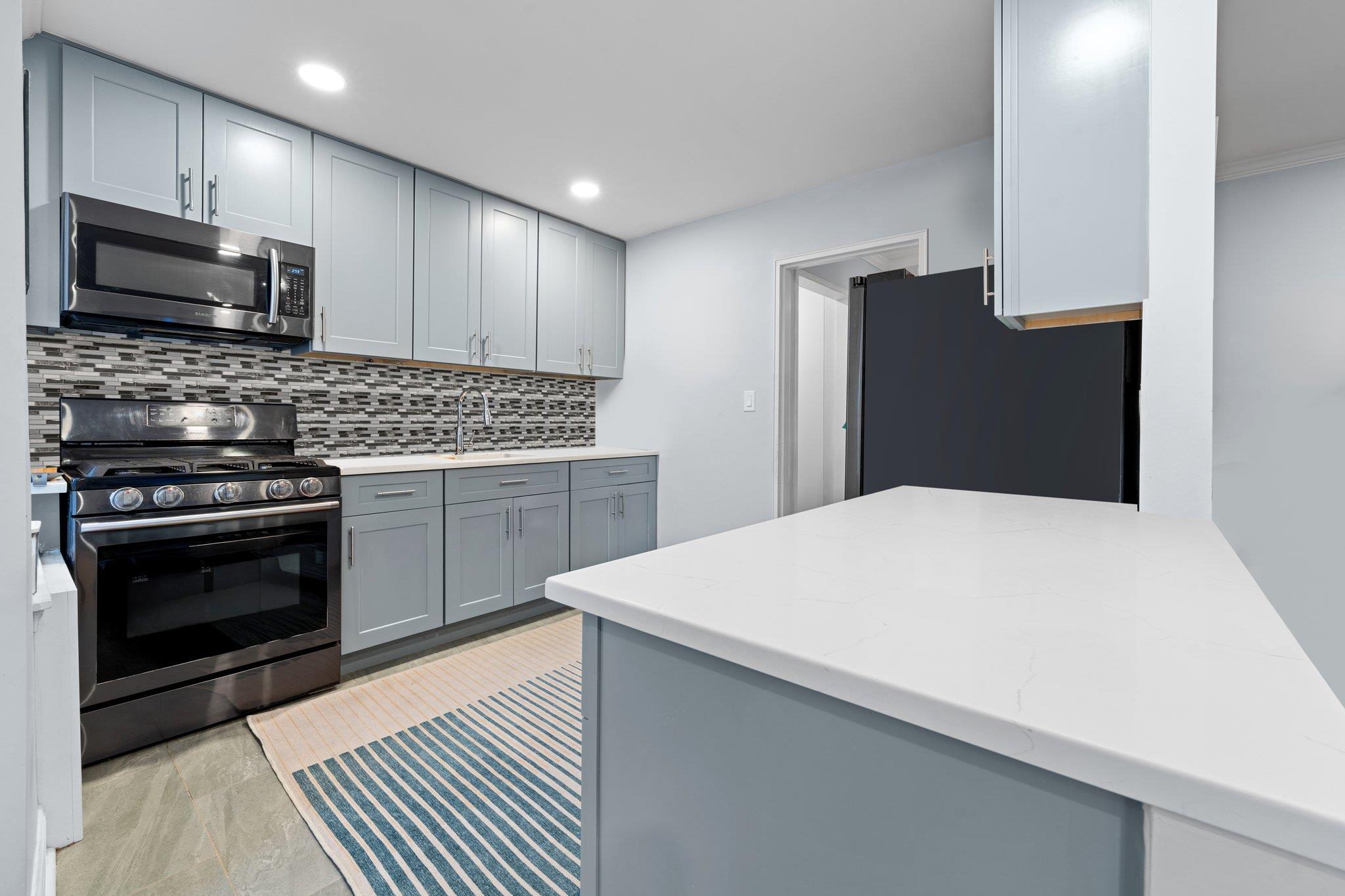 66-40 108th St St #5D, Forest Hills, New York image 3