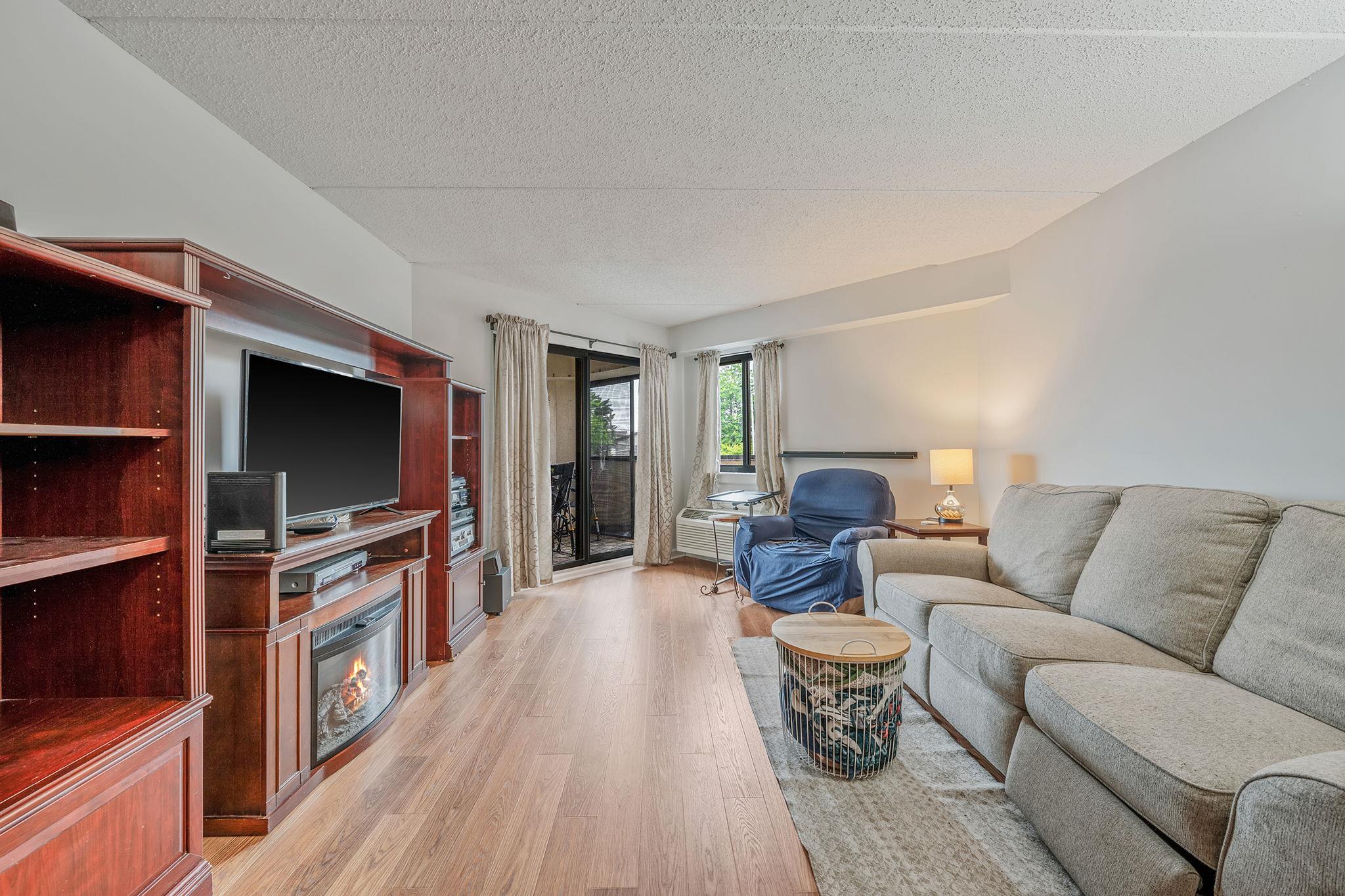 725 Miller Avenue 219