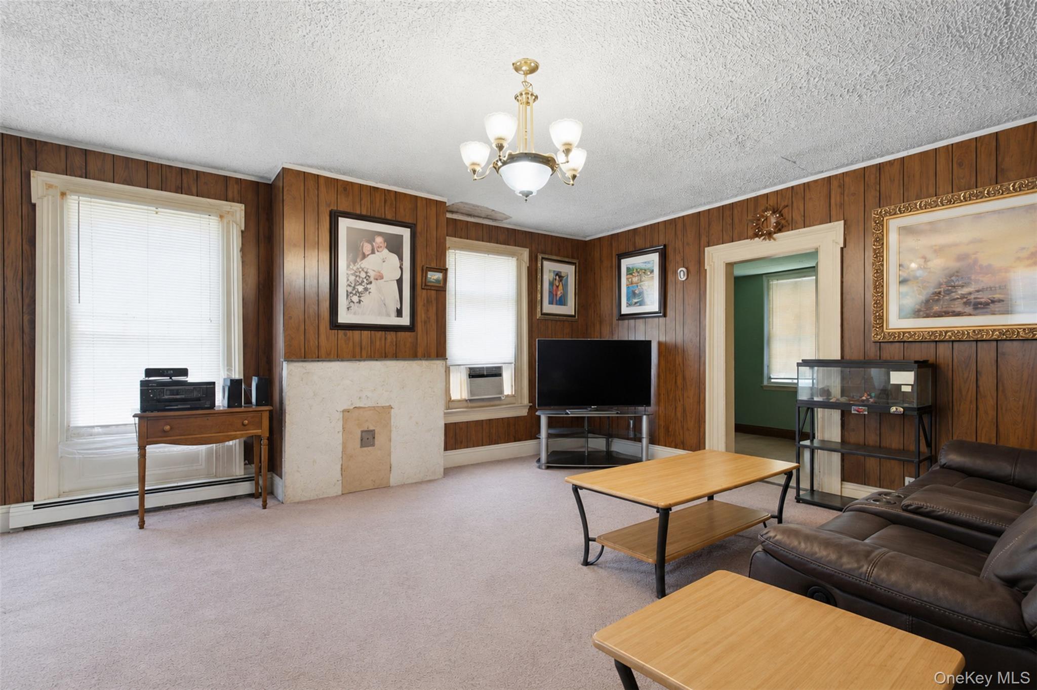 2 Highland Avenue