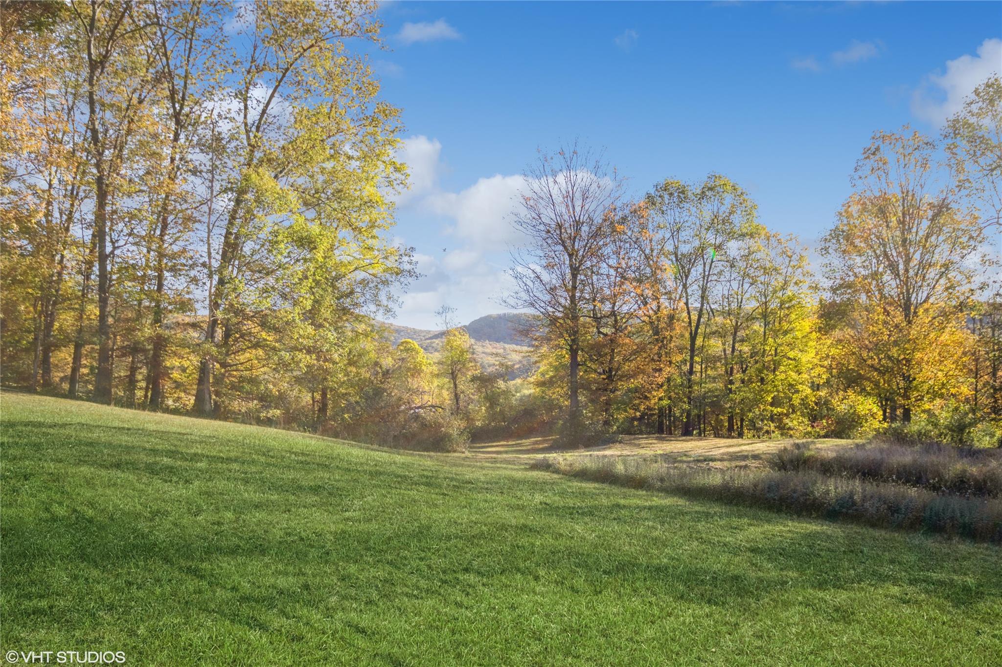 Horsemans Trail, Cold Spring, New York image 9