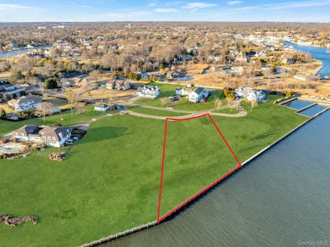 Vacant Land For Sale - LOT 5 Overlea Court<br/> Suffolk County, Bay Shore, NY 11706