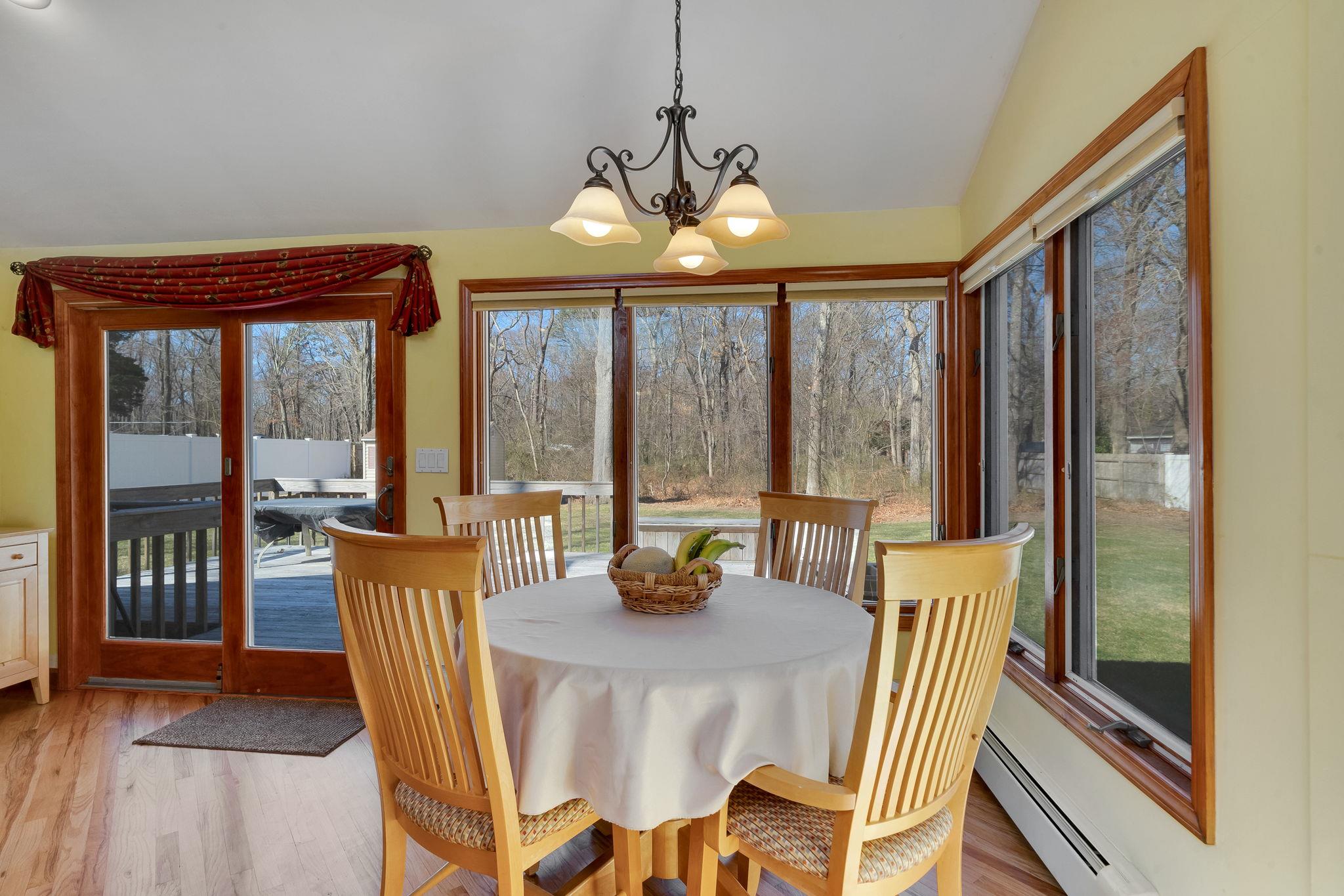 4 Lakeside Drive, Middle Island, New York image 15