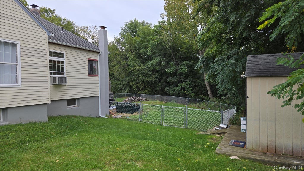 Photo of 102 Sproat Street, Middletown, NY 10940 (MLS # 1053243)