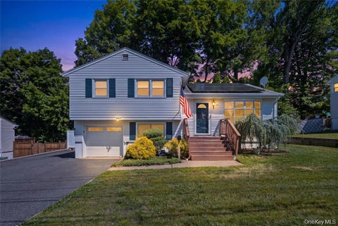 Photo of 24 Maplewood Boulevard, Suffern, NY 10901 (MLS # 1059674)