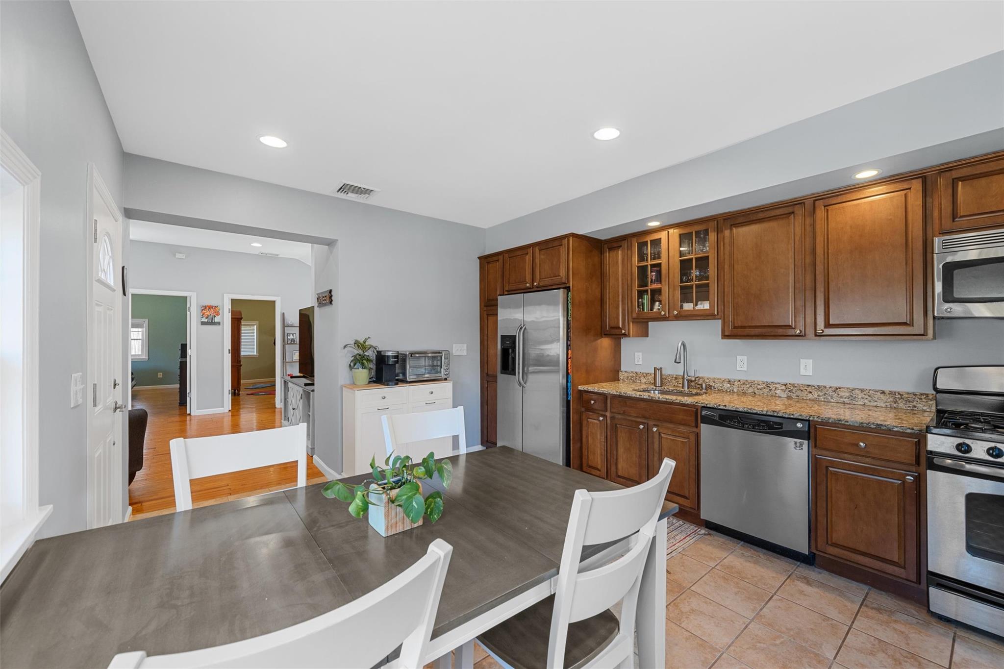16 Birch Drive, Greenwood Lake, New York image 15