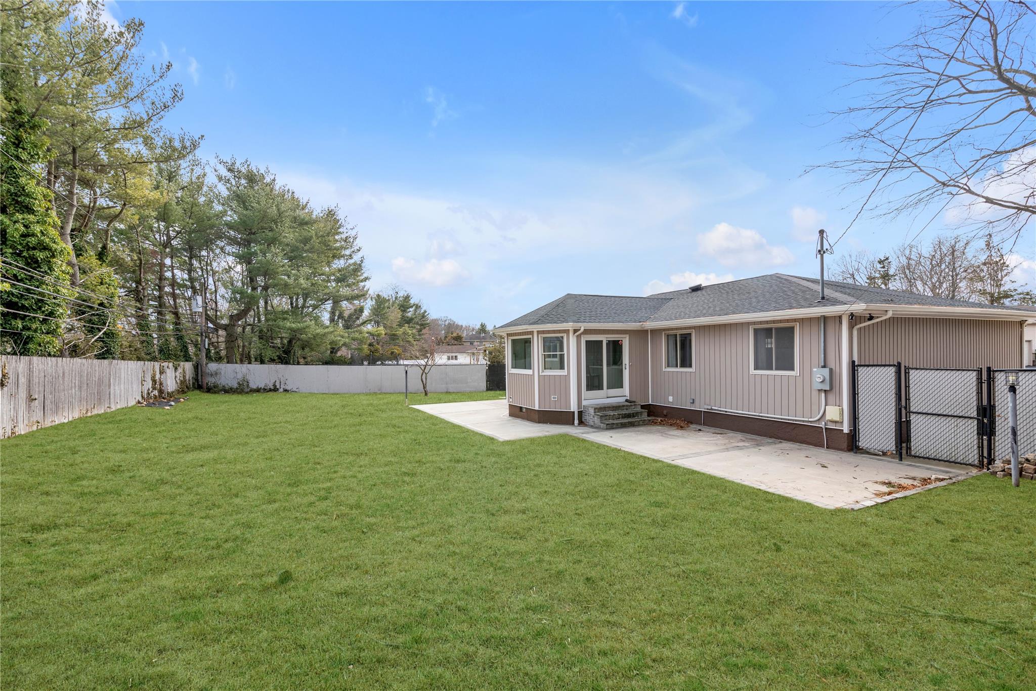 9 Beaumont Drive, Plainview, New York image 28