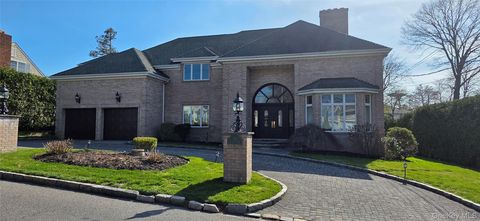 14 Potters Lane New Rochelle NY 10805