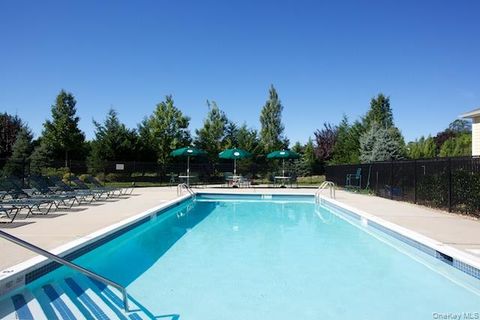 Apartment For Rent - 216 Center Court #216<br/> Suffolk County, Medford, NY 11763