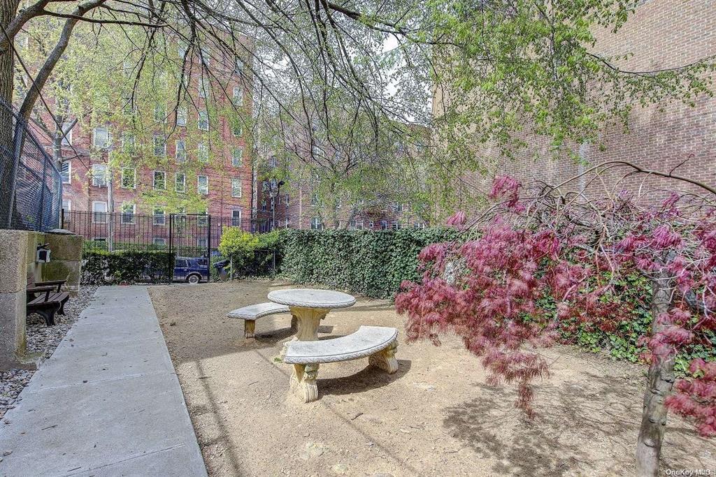 123-35 82nd Road Rd #6B, Kew Gardens, New York image 40