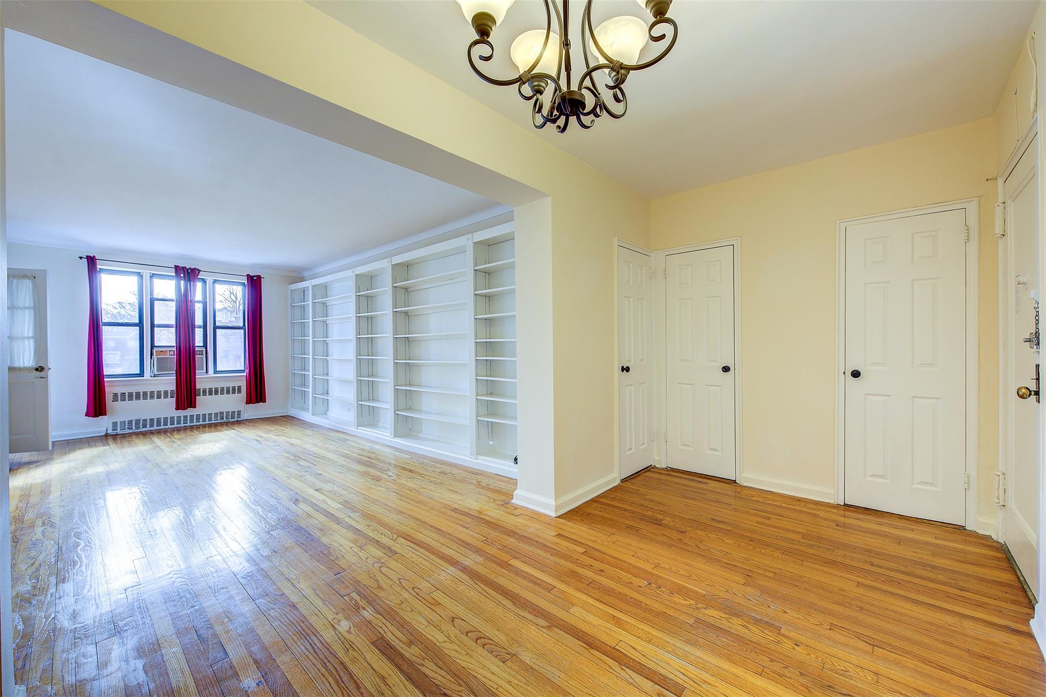 123-35 82nd Road Rd #6B, Kew Gardens, New York image 2
