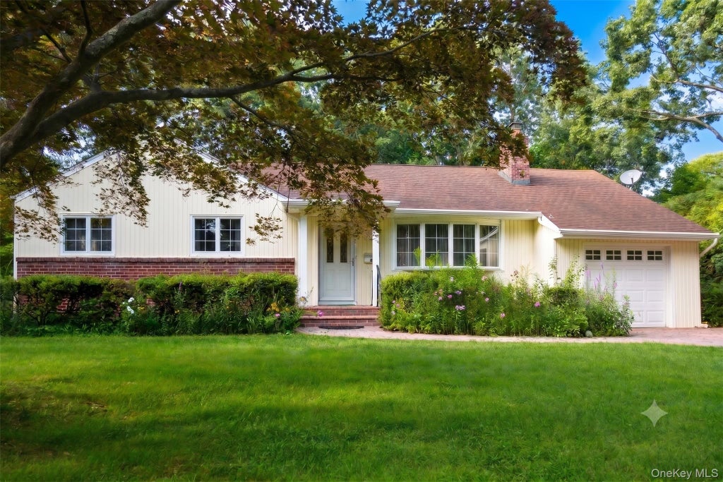 Photo of 89 Burton Lane, Commack, NY 11725 (MLS # 1033579)