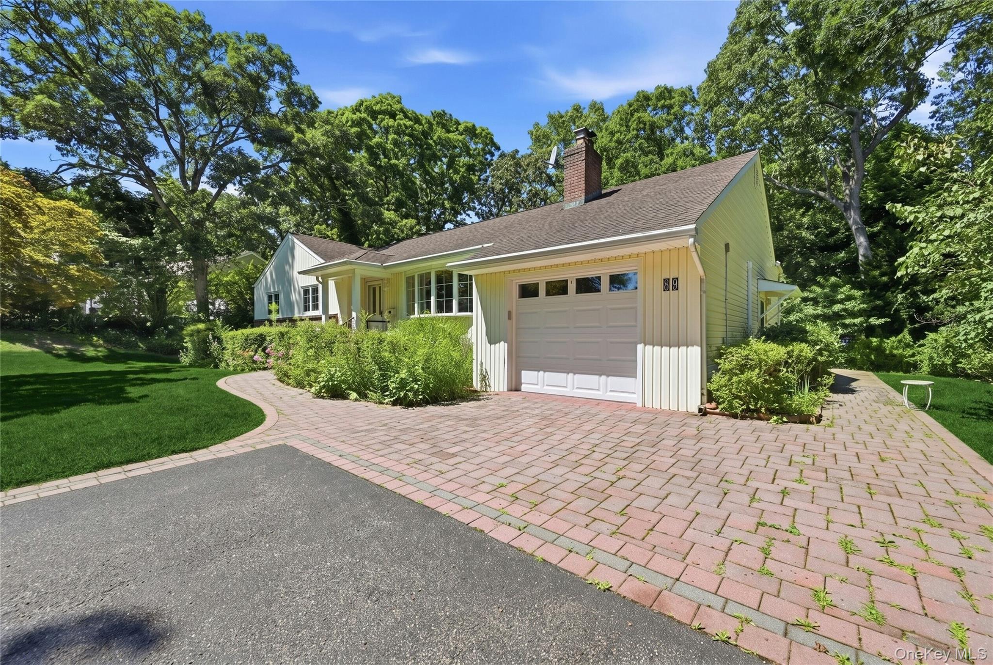 89 Burton Lane