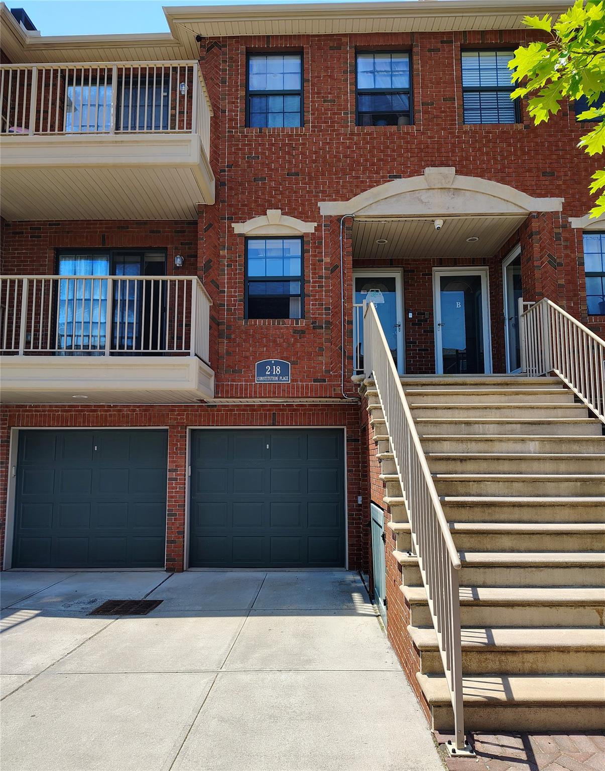 Property for Sale at Constitution Place 173, College Point, Queens, NY - Bedrooms: 4 
Bathrooms: 3 
Rooms: 9  - $995,000