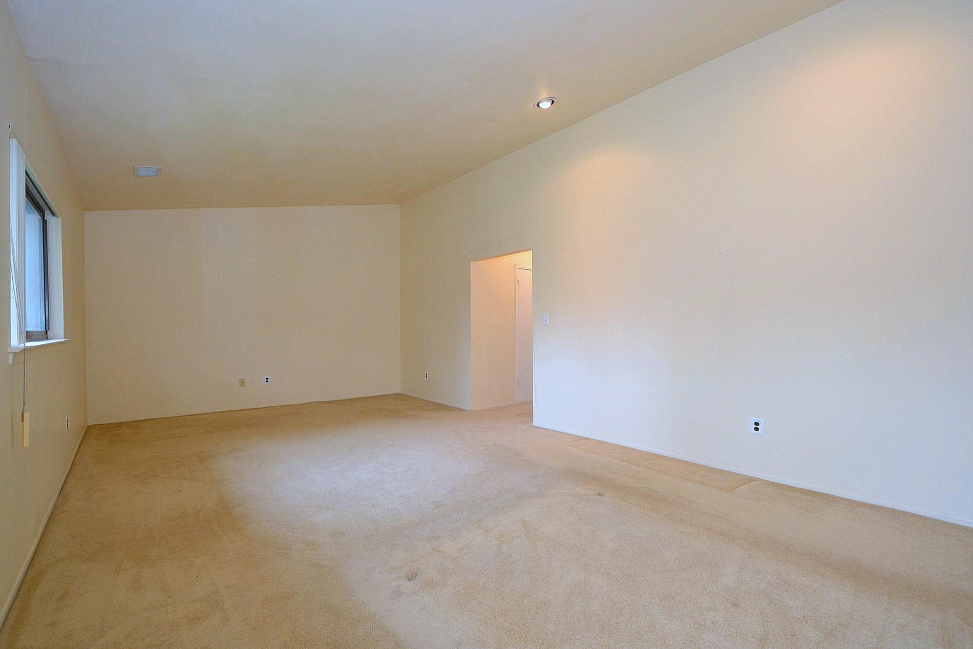 63 N Northgate Circle, Melville, Florida image 12