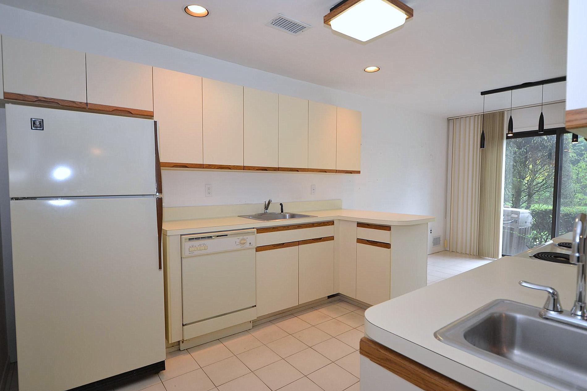63 N Northgate Circle, Melville, Florida image 7