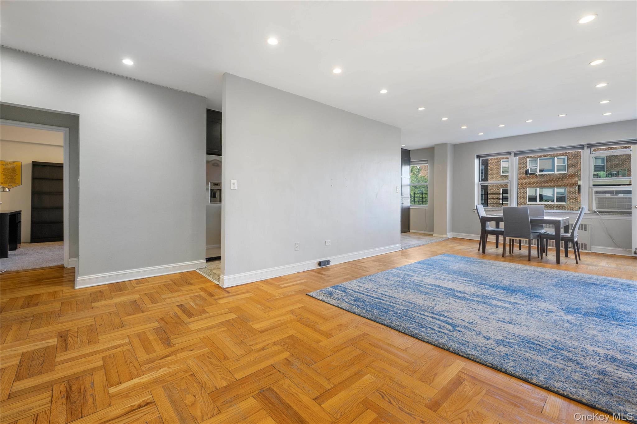 3750 Hudson Manor Terrace 5CW