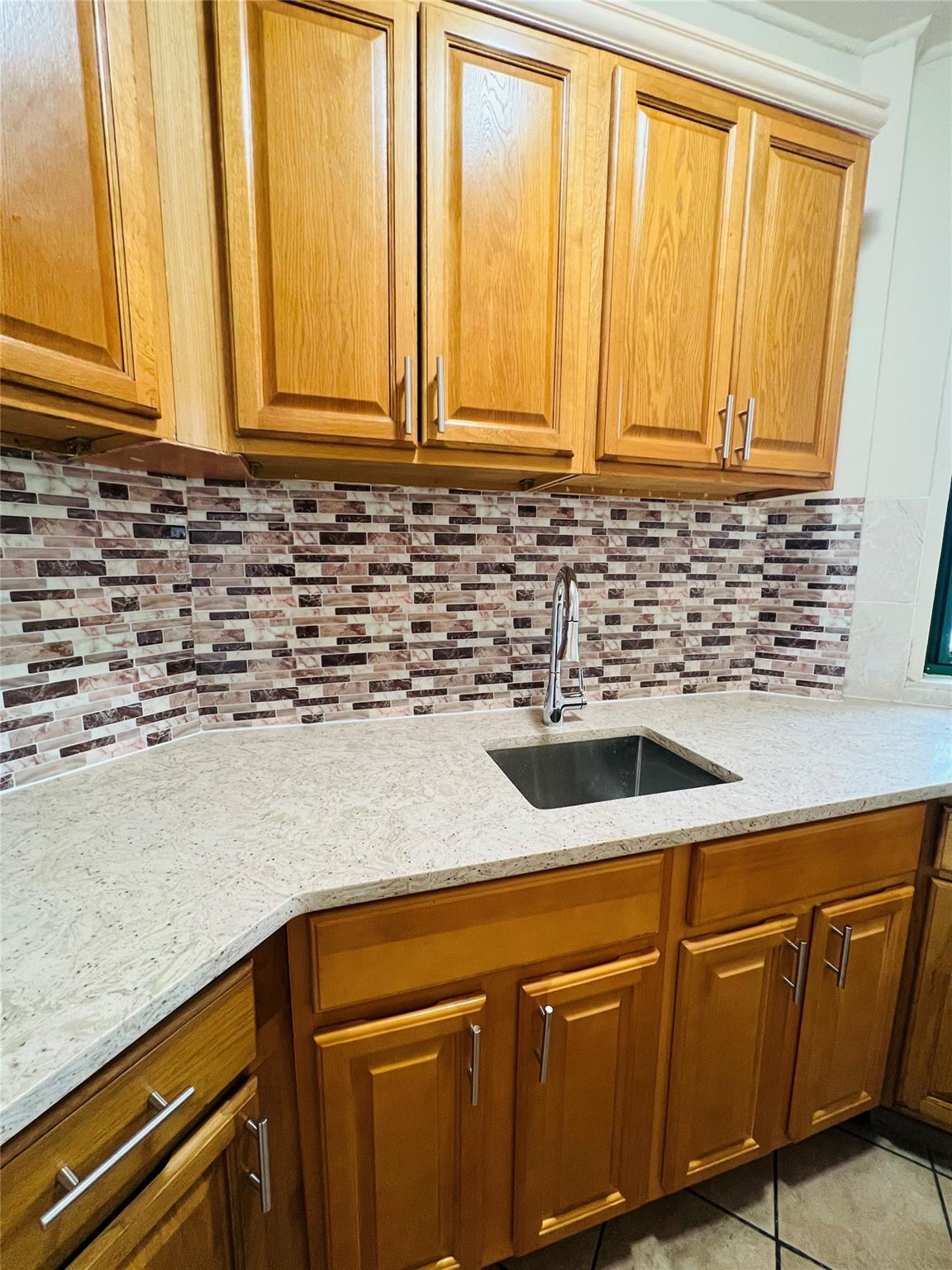1560 Metropolitan Avenue Ave, Bronx, New York image 2