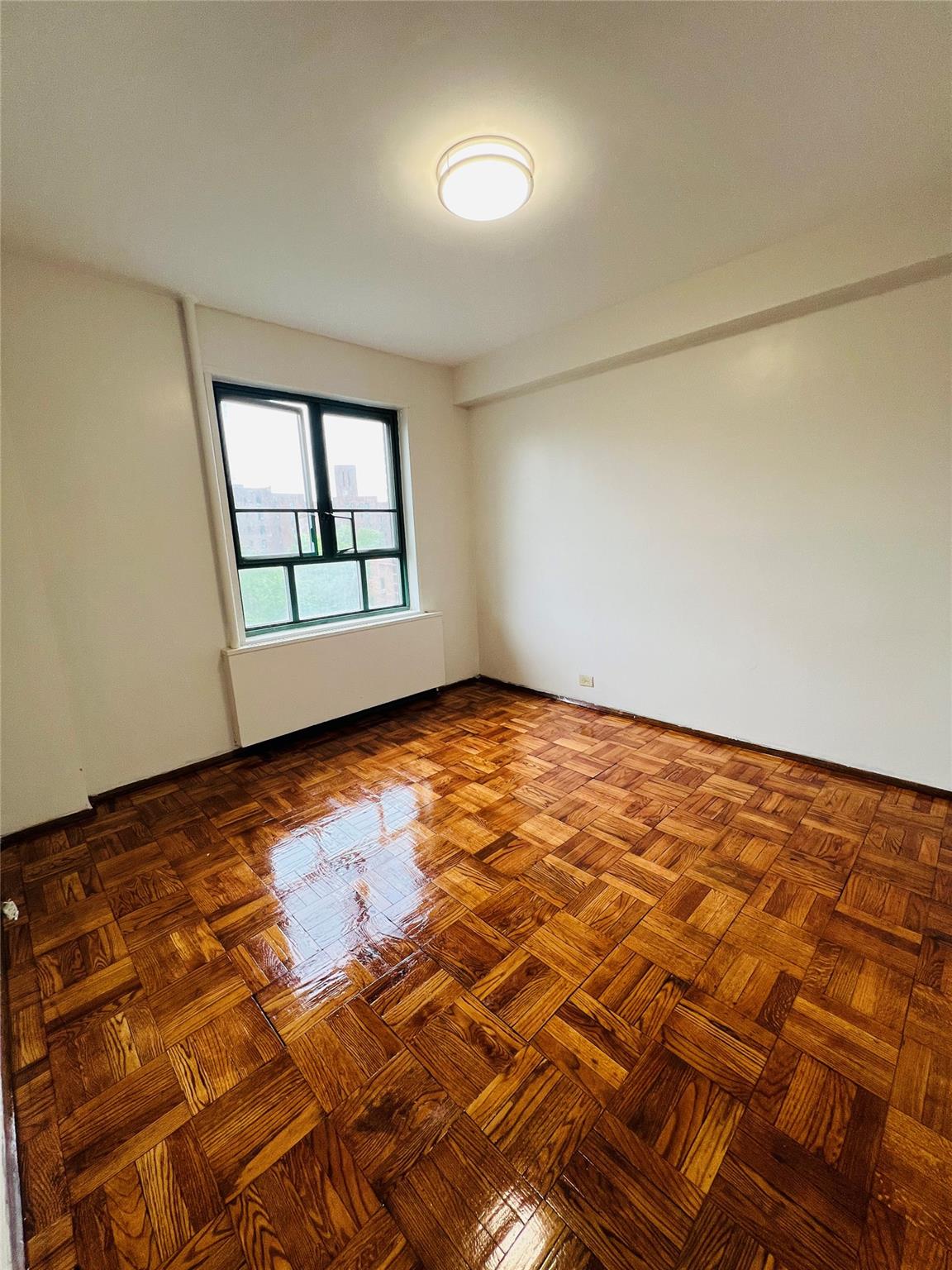 1560 Metropolitan Avenue Ave, Bronx, New York image 3