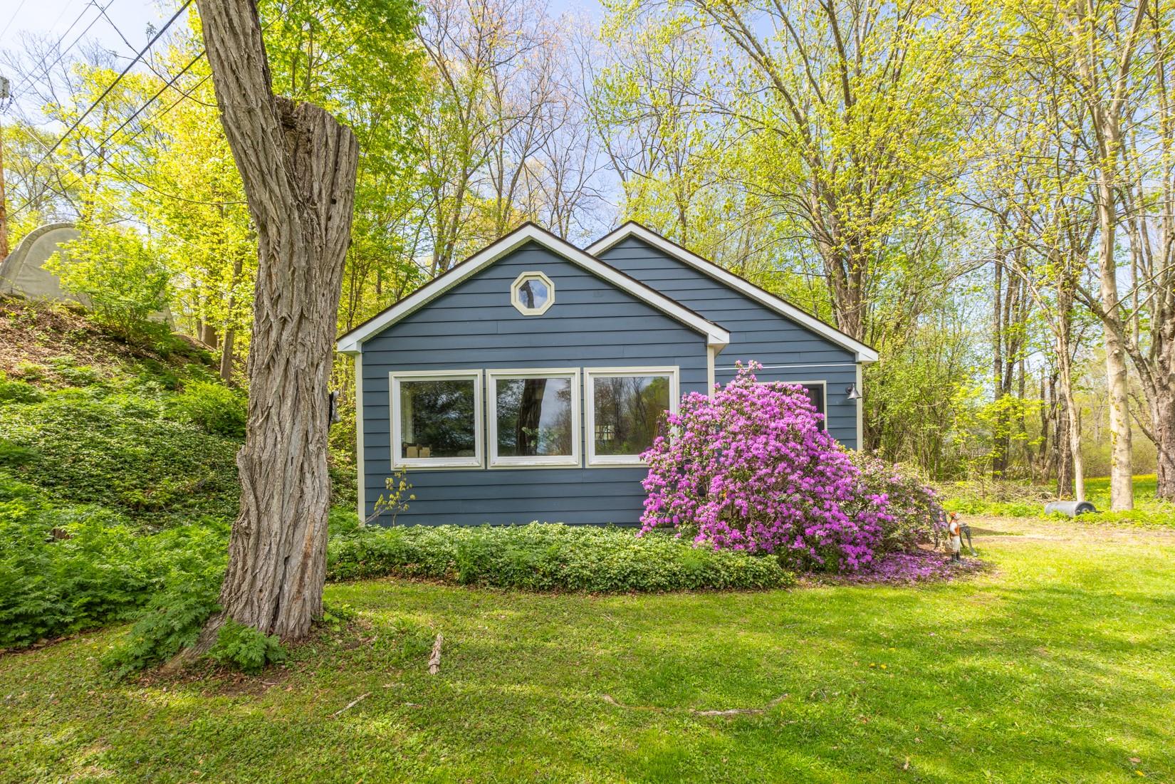 18 ANDERSON ROAD