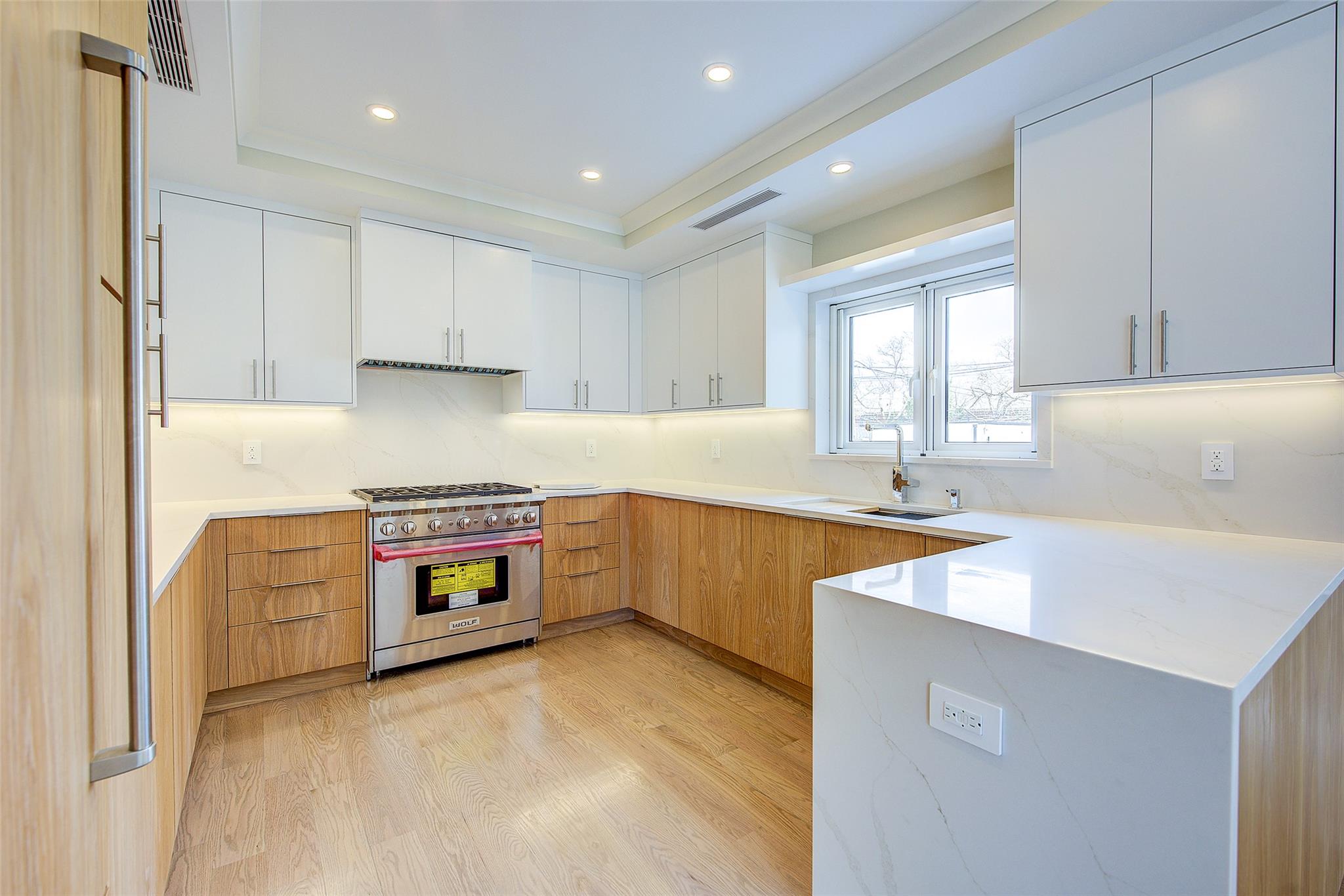 163-61 20th Ave Ave, Whitestone, New York image 11