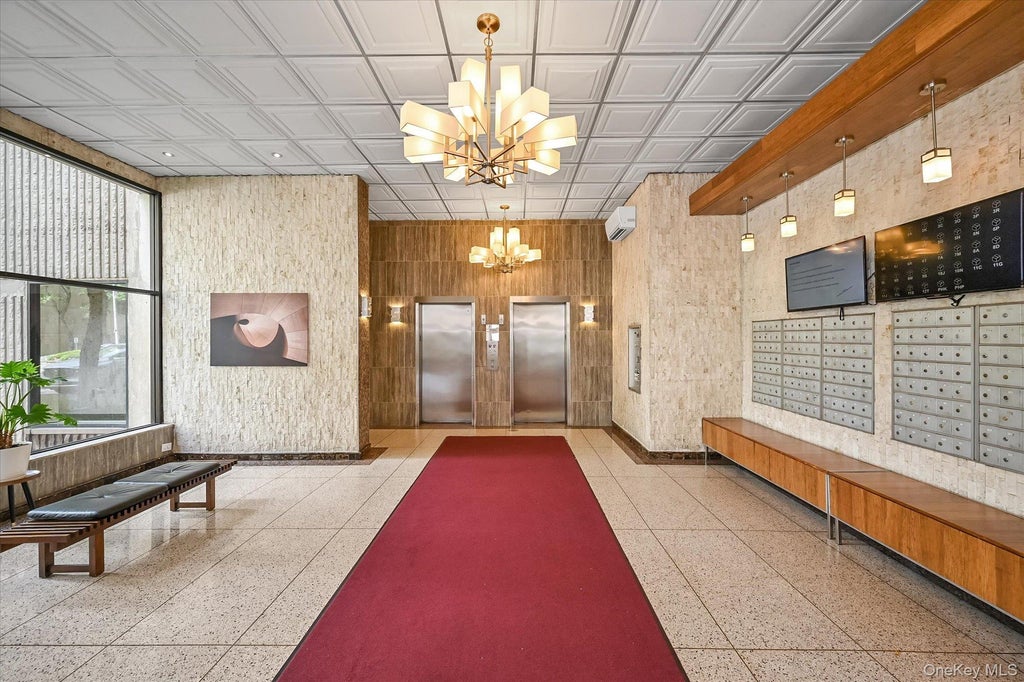 Photo of 15038 Union Turnpike #8C, Flushing, NY 11367 (MLS # 1043087)