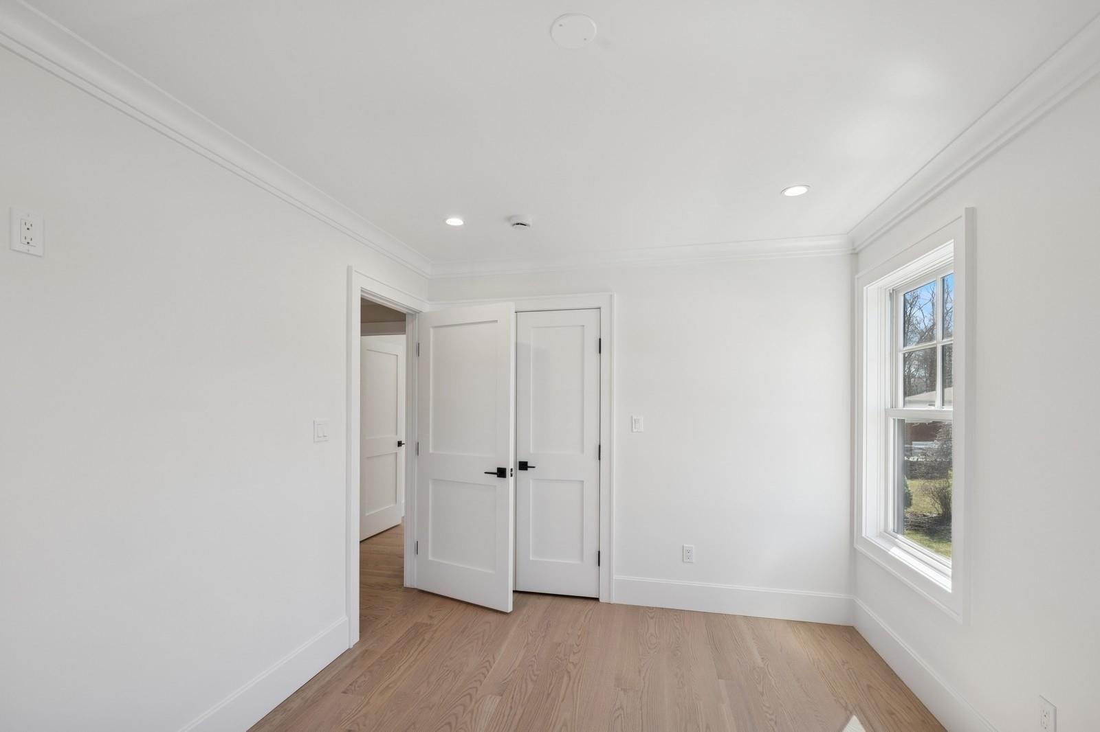 72 Gilmar Lane, Roslyn Heights, New York image 35