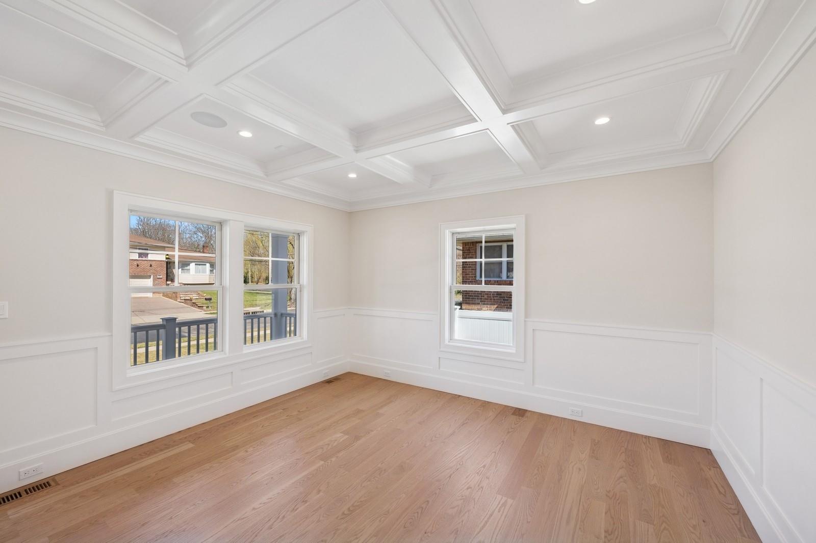 72 Gilmar Lane, Roslyn Heights, New York image 14