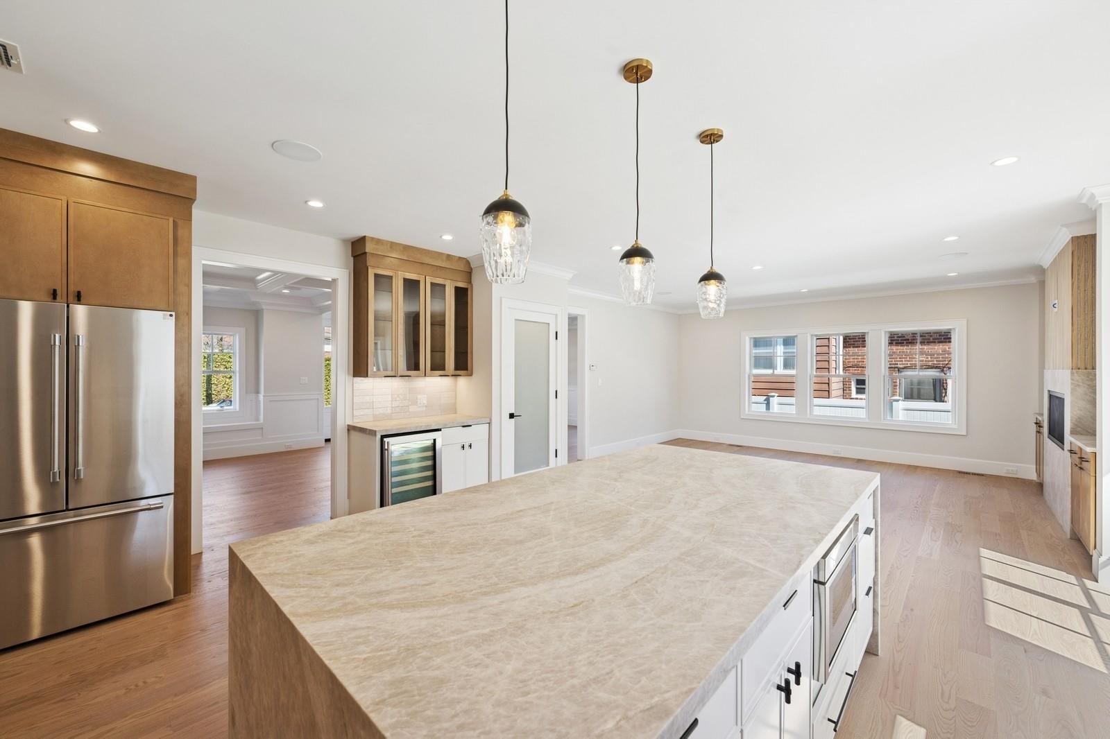 72 Gilmar Lane, Roslyn Heights, New York image 18