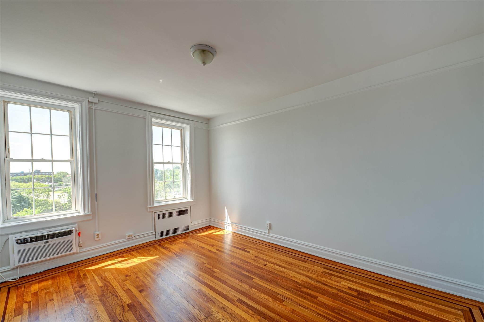 12 Hamilton Place #D11, Garden City, New York image 7