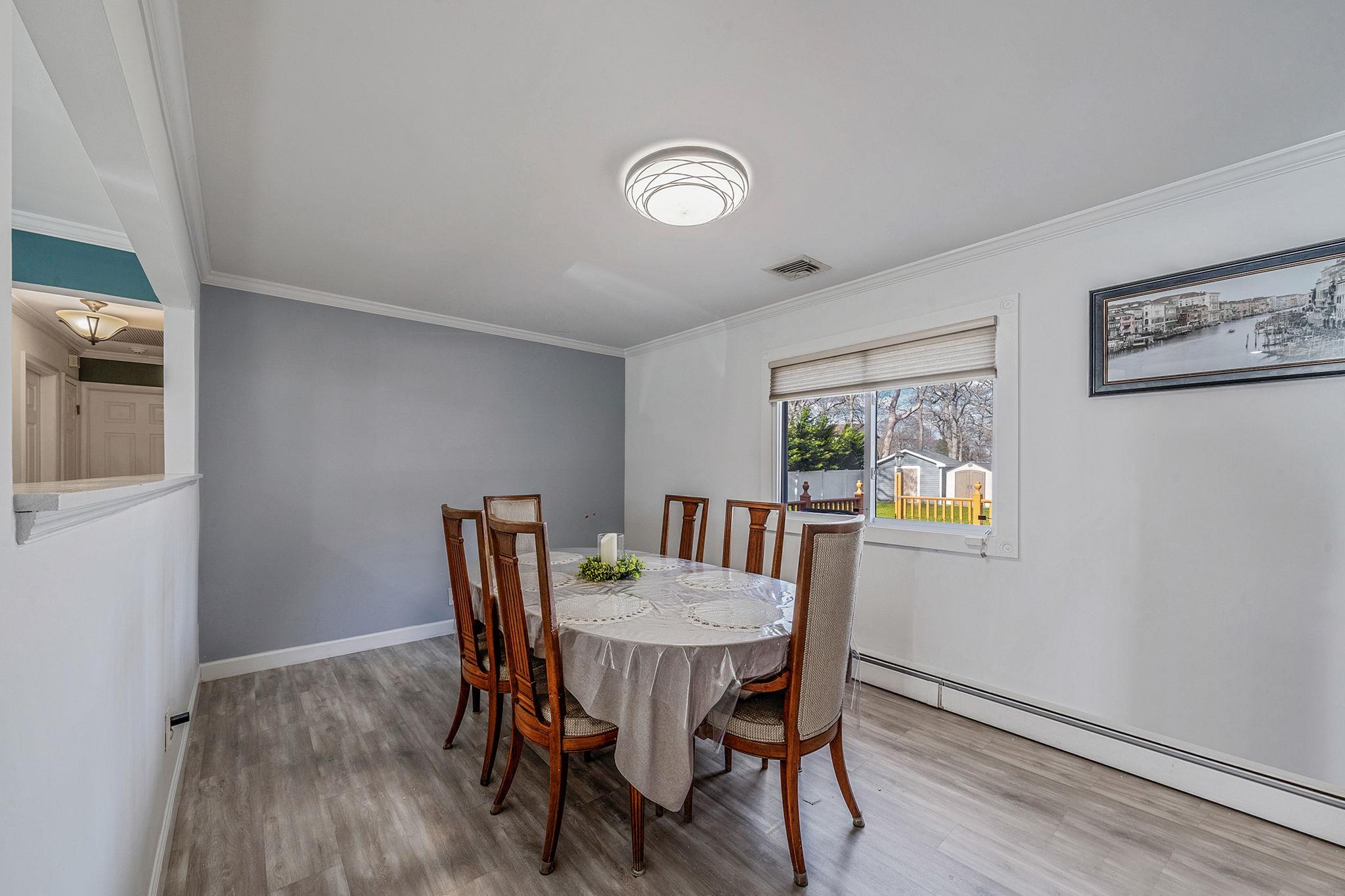 63 Linden Lane, Shirley, New York image 10