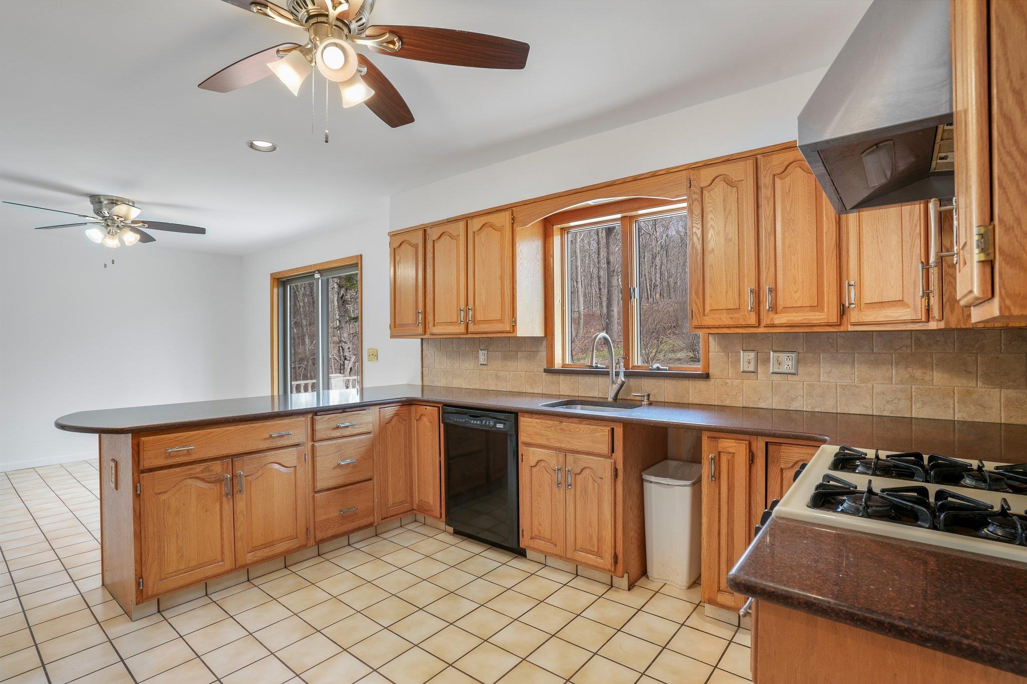 62 Miller Hill Woods Court, Carmel, New York image 13
