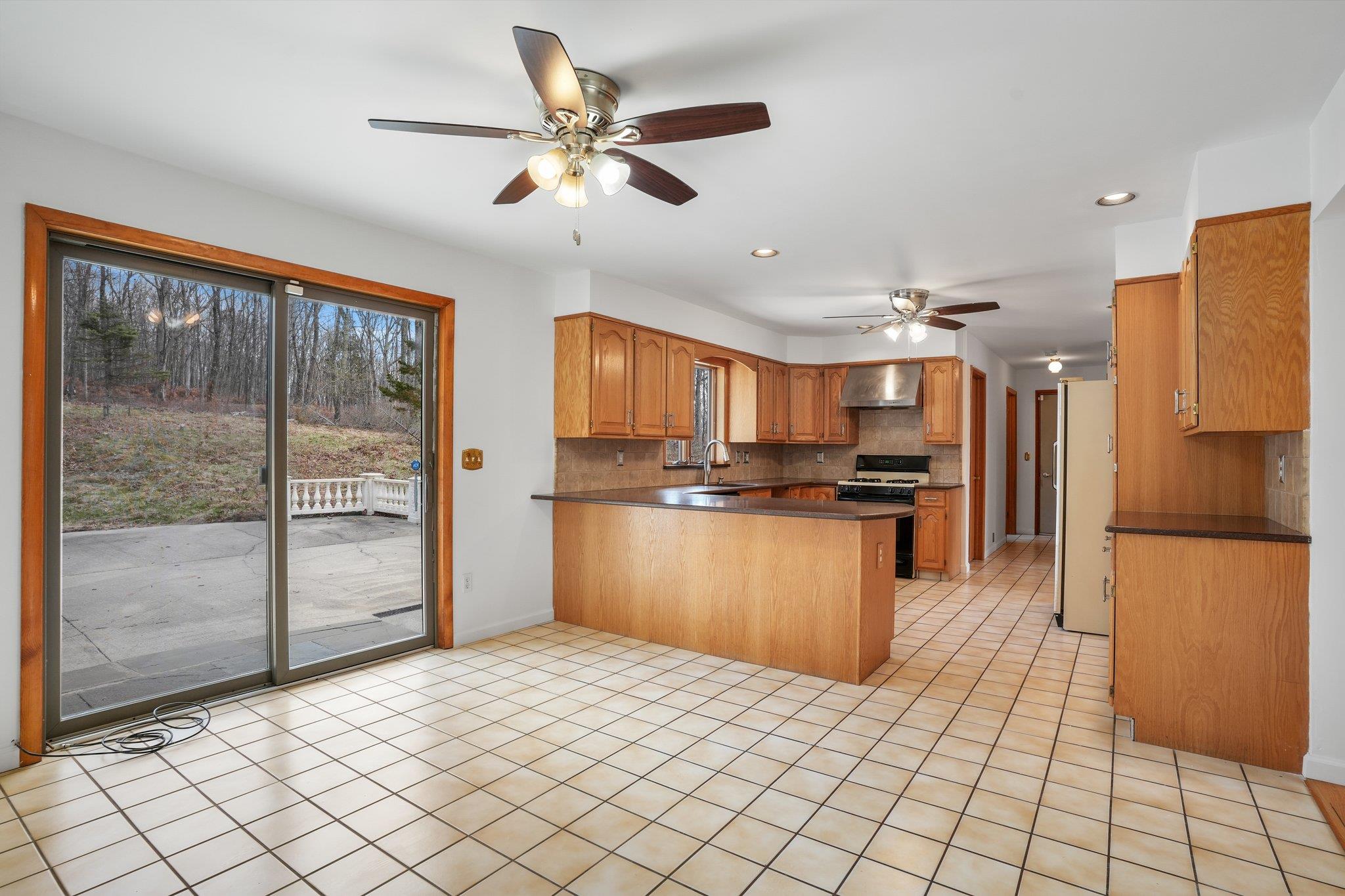 62 Miller Hill Woods Court, Carmel, New York image 11