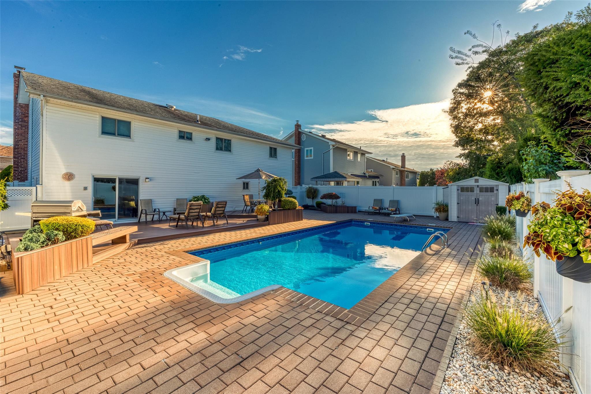 2957 Hampton Court, Wantagh, New York image 37