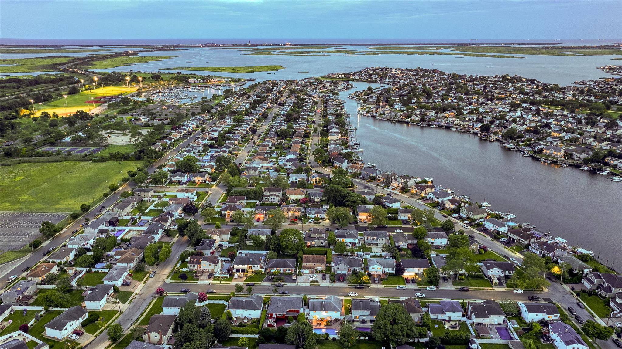 2957 Hampton Court, Wantagh, New York image 8