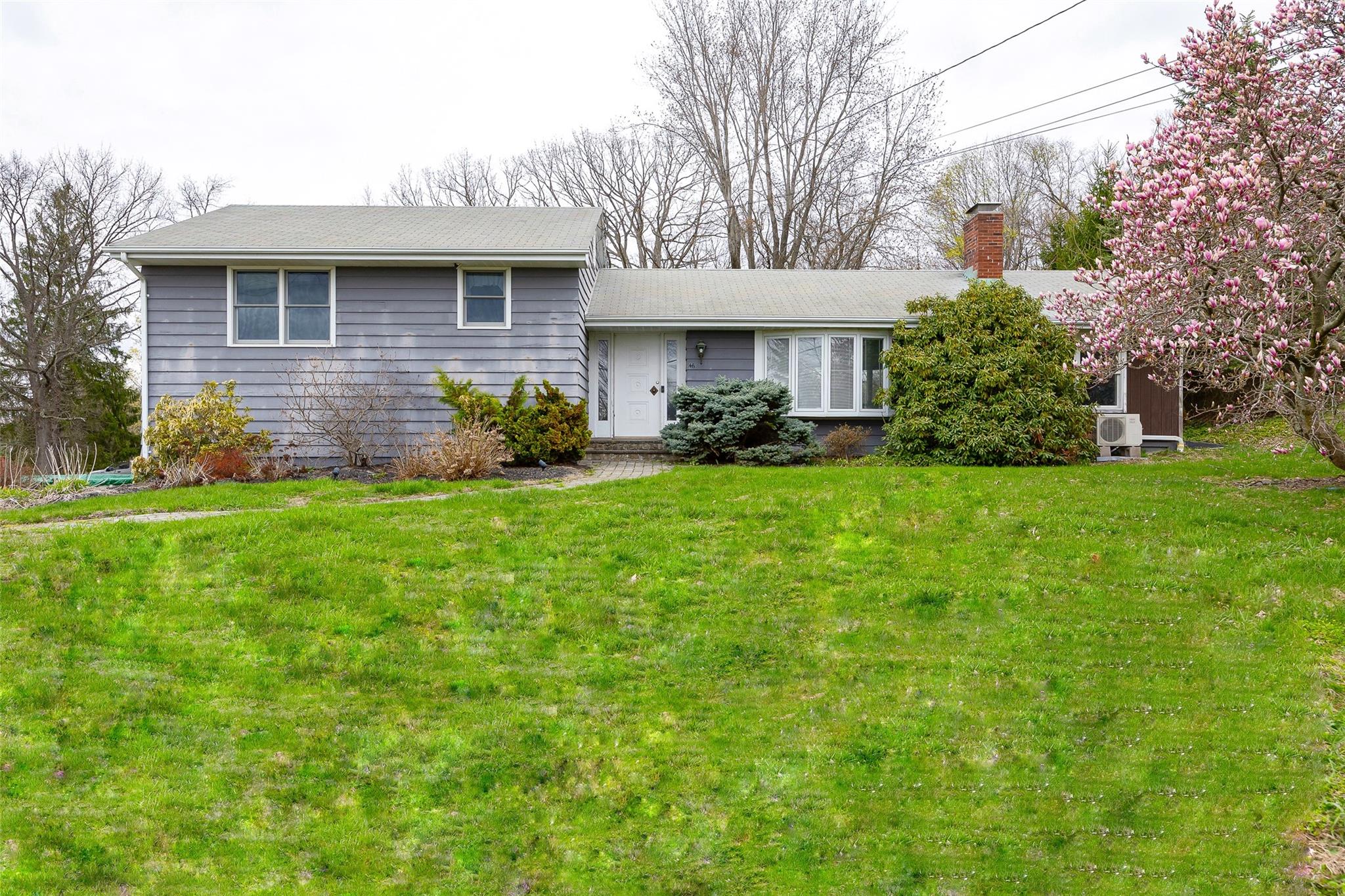 46 High Acres Drive, Poughkeepsie, New York image 1