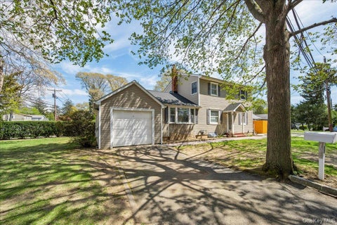 Homes For Sale - 20 Cambridge Avenue<br/> Melville, NY 11747