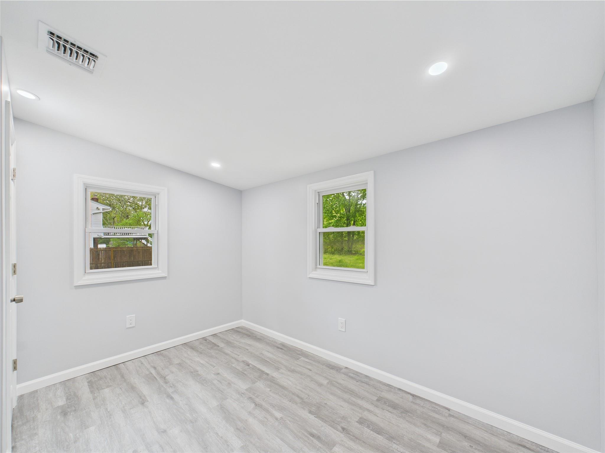 495 Easton Street, Ronkonkoma, New York image 9