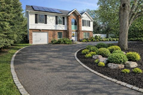 Homes For Sale - 1295 Wilson Place<br/> West Islip, NY 11795