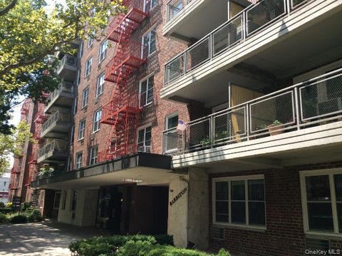 Homes For Sale - 142-05 Roosevelt Avenue #331<br/> Flushing, NY 11354