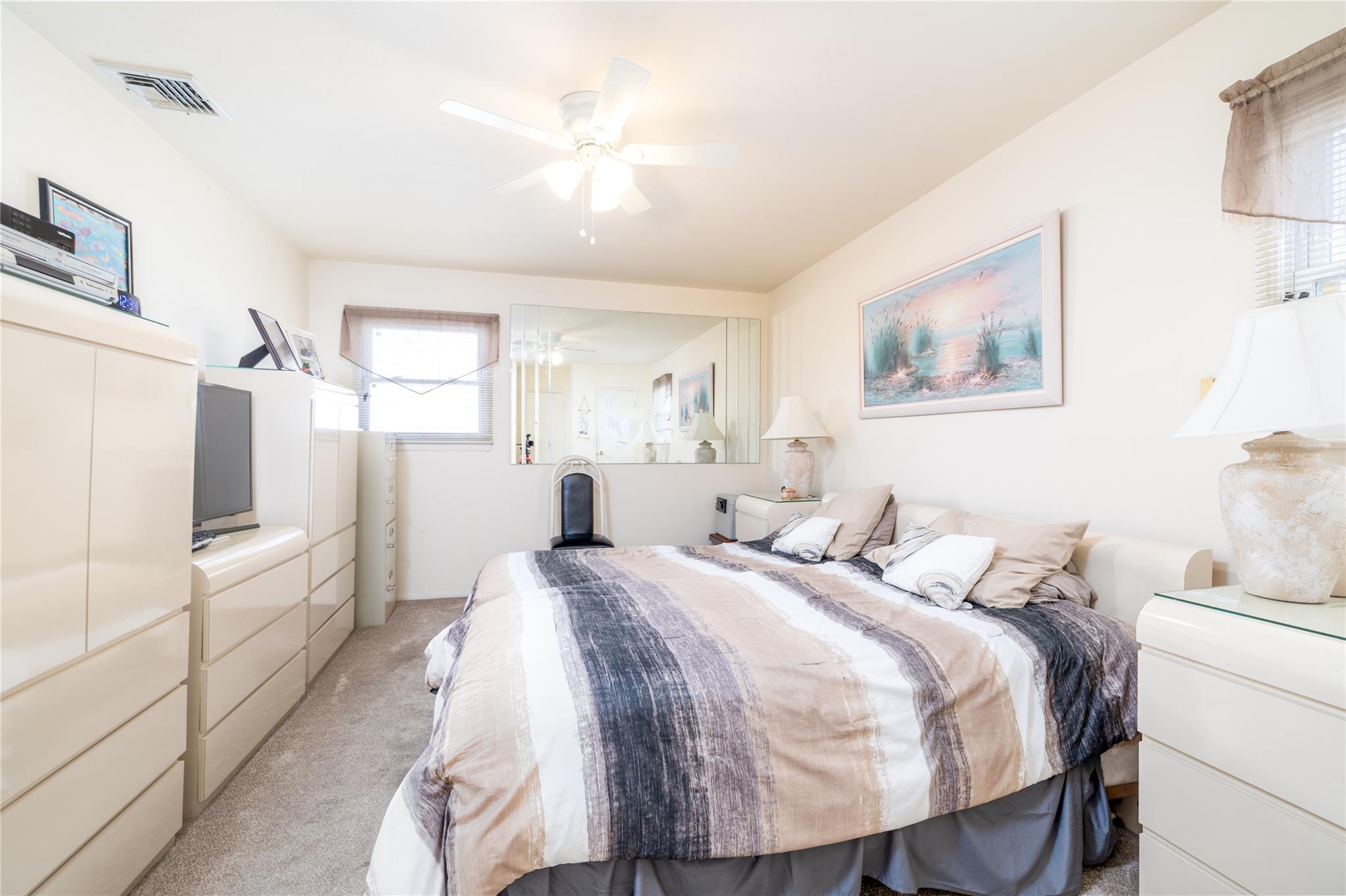 585 Nassau Avenue, Freeport, New York image 11