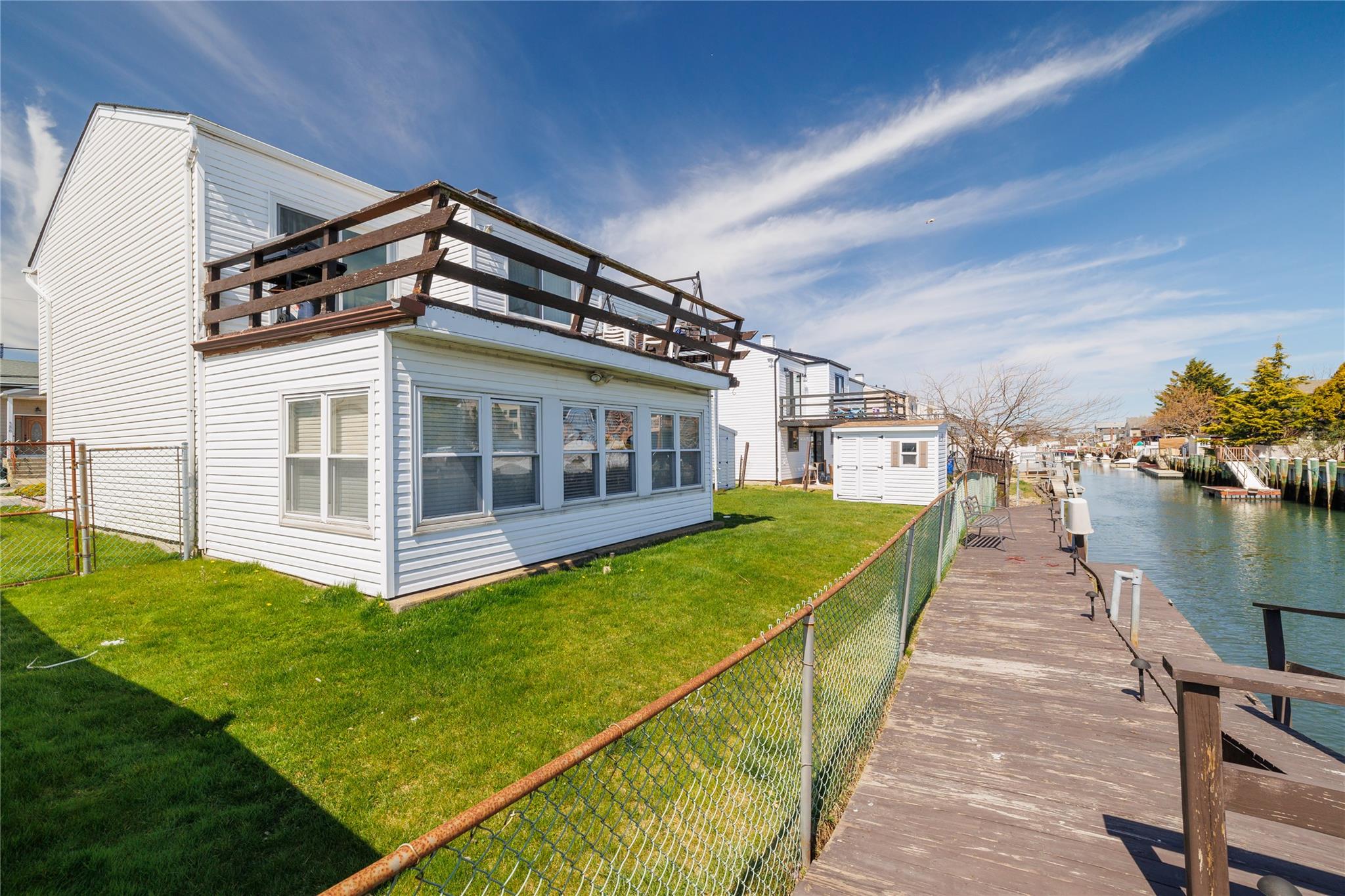 585 Nassau Avenue, Freeport, New York image 18