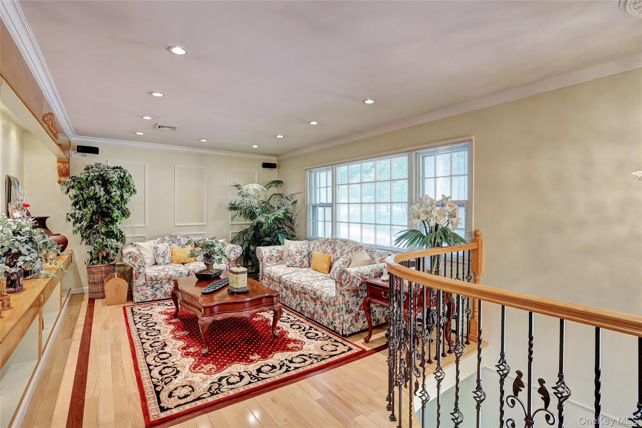 22 Sterling Road