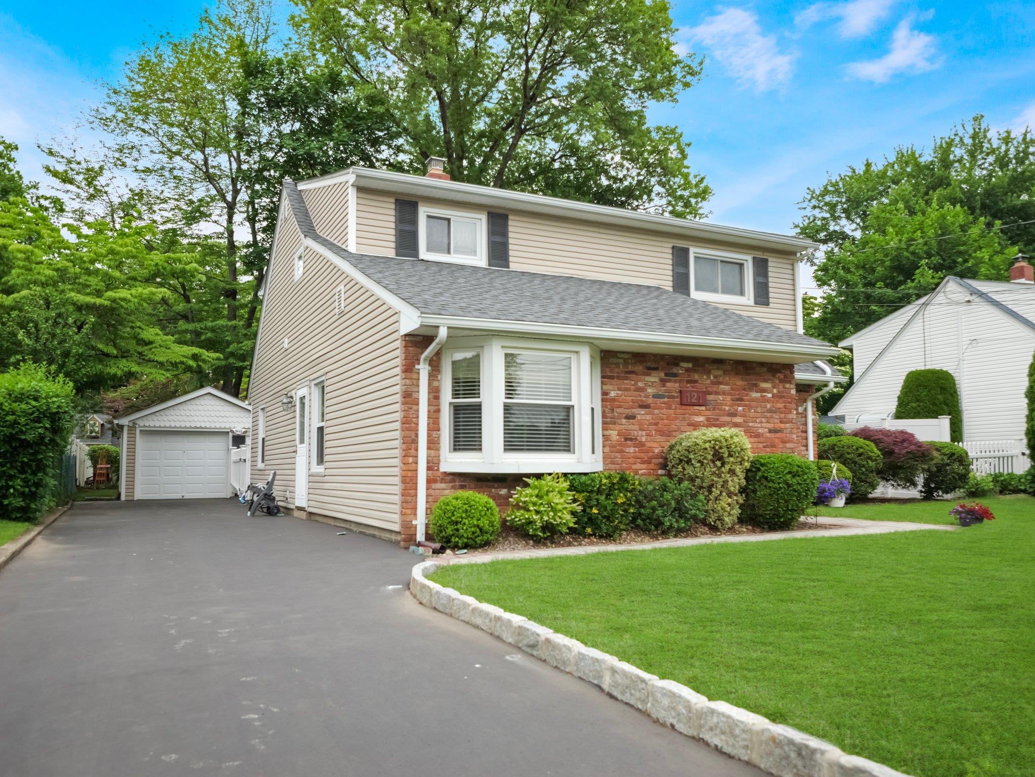 121 Bogert Avenue, Pearl River, New York image 4