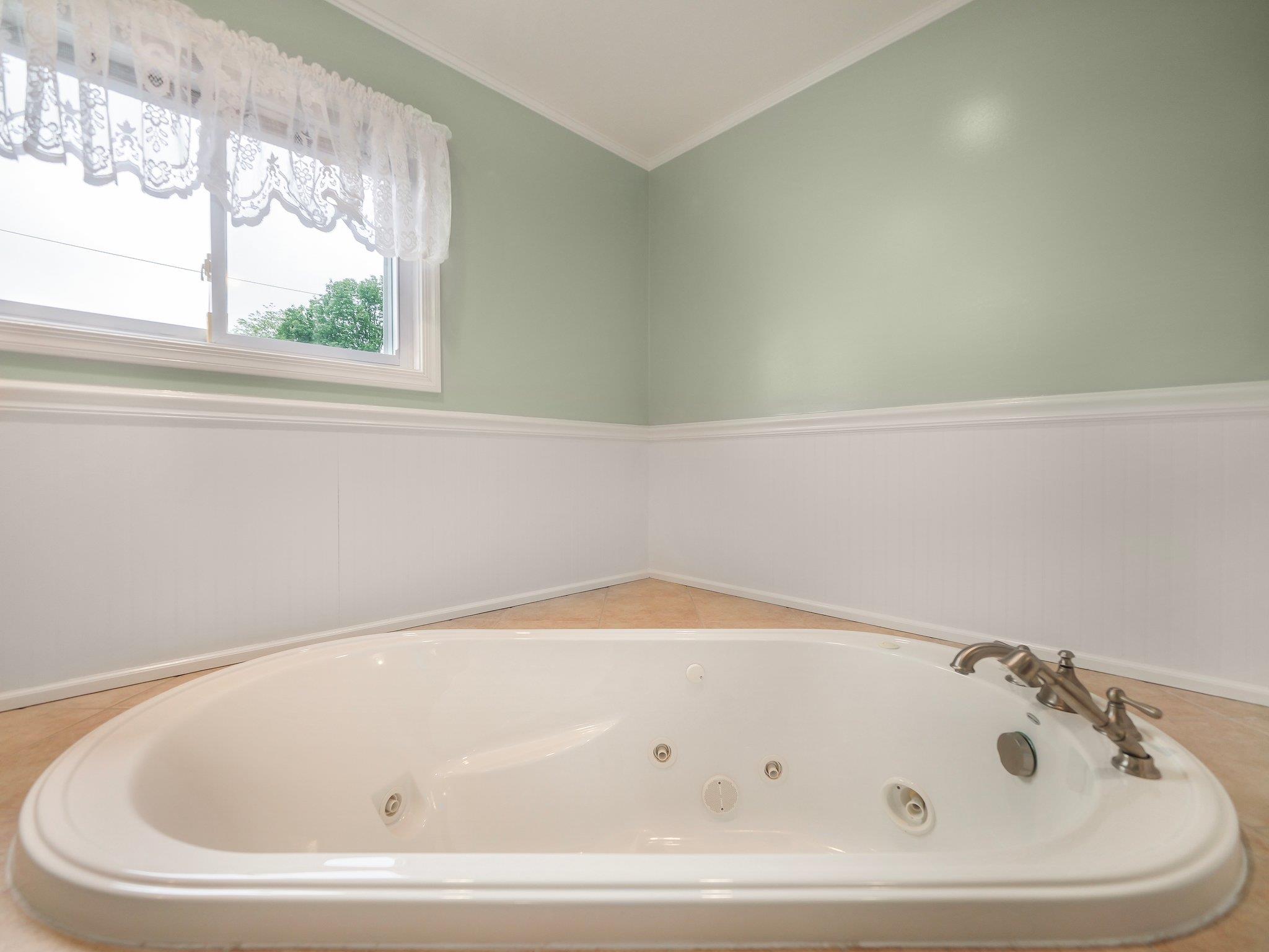 121 Bogert Avenue, Pearl River, New York image 24