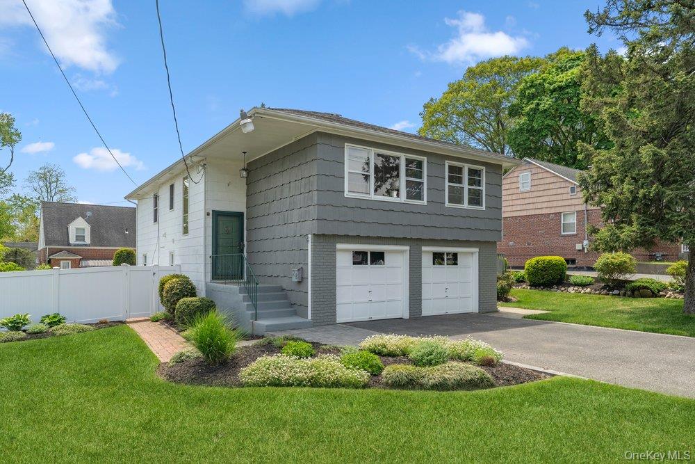 28 Satinwood Road