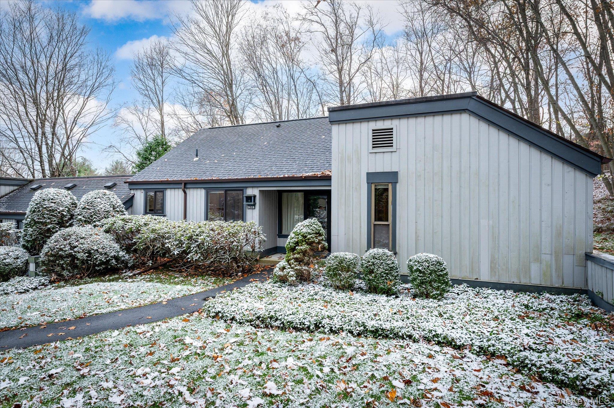 262 Heritage Hills B