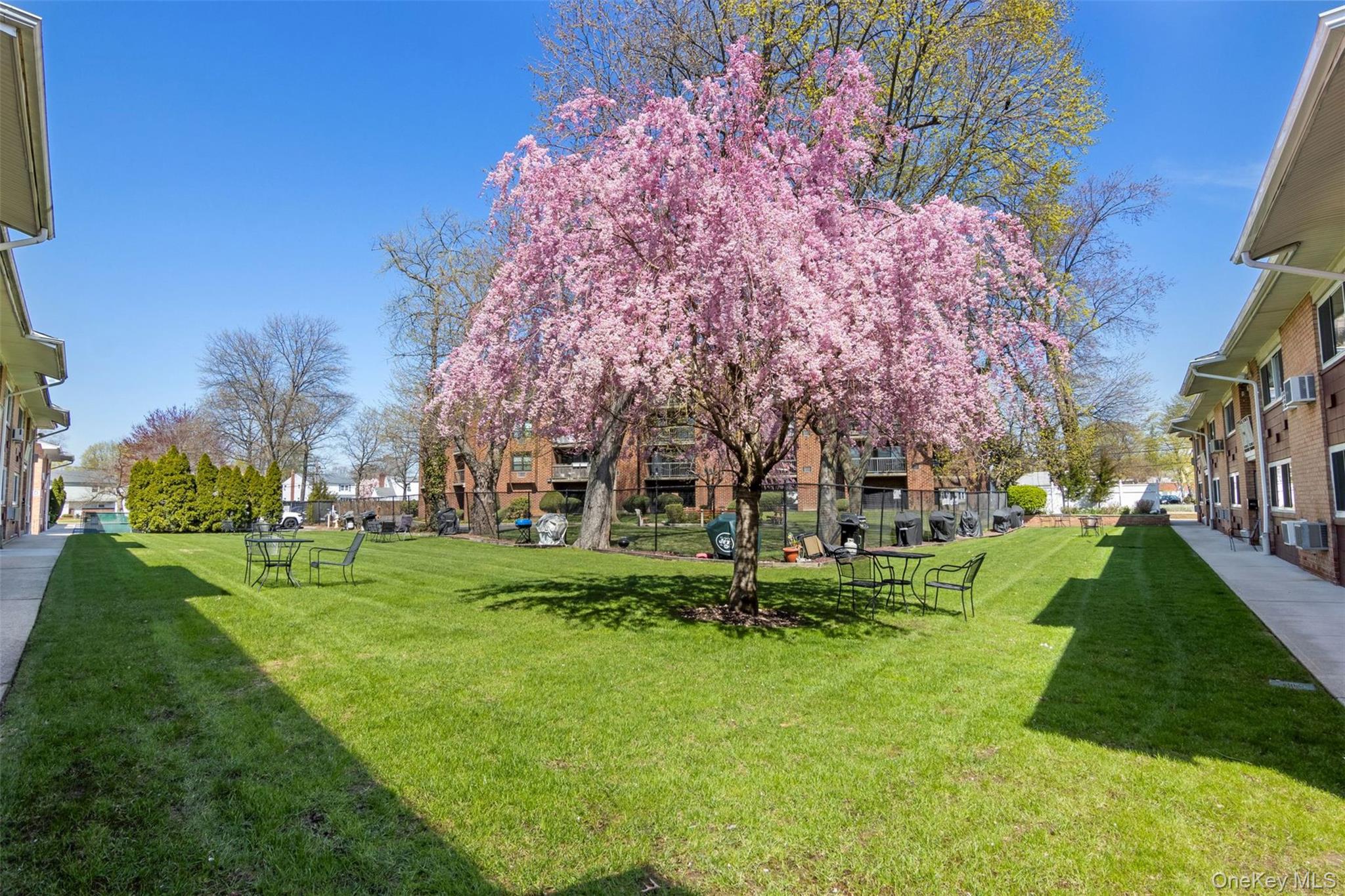 400 Fulton Street 3B