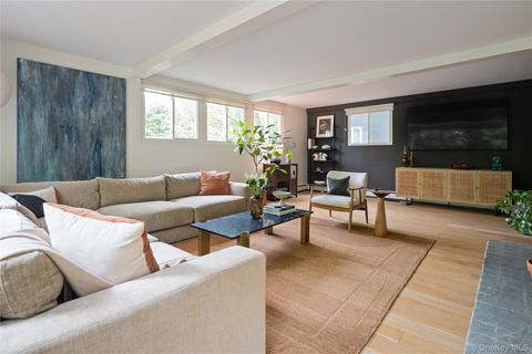 Tiny photo for 5 S Bedford Road, Pound Ridge, NY 10576 (MLS # 996496)
